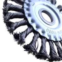 Щетка плоская для УШМ 125 мм, 5", чёрная, витая проволока,"Maximum" MX 17900 оптом