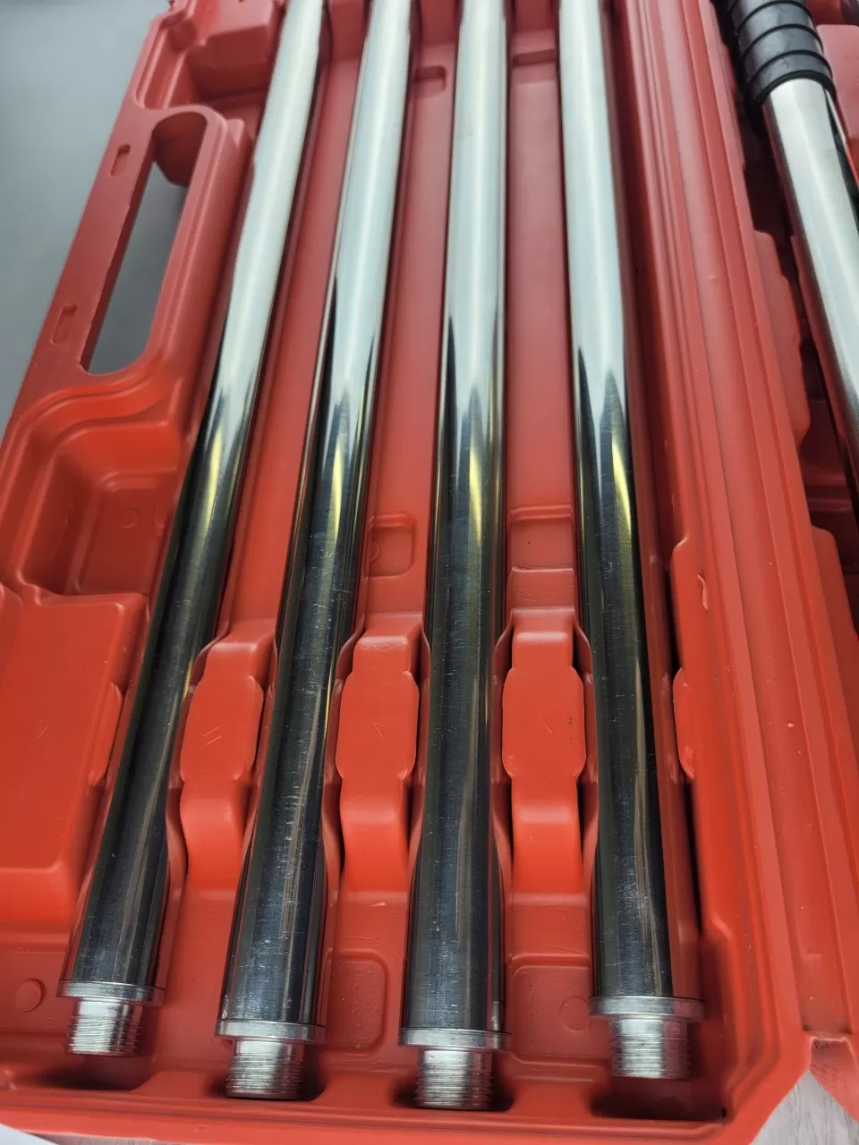 пороховой монтажный пистолет с удлинителями до 3,4 м, кейс, "maximum" mx 17139 (3529) оптом